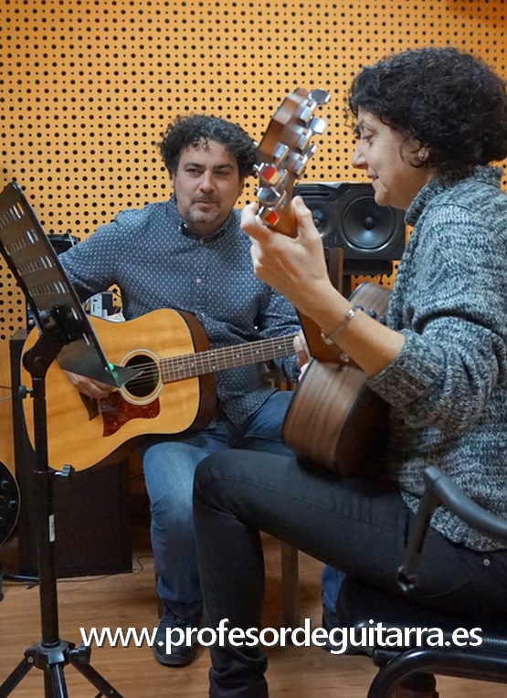 clases de guitarra española Mostoles Martin