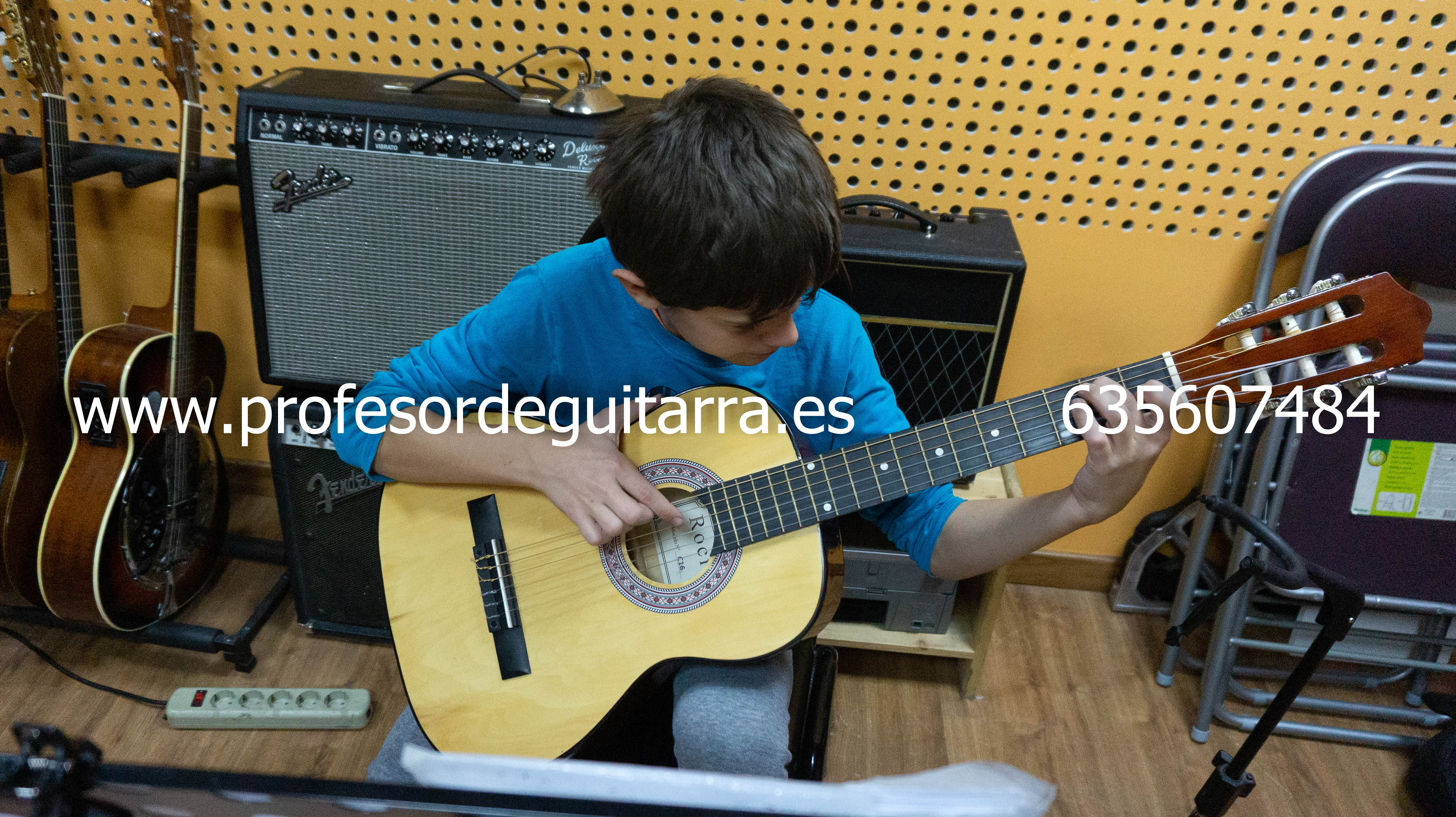 clases de guitarra para niños Martin