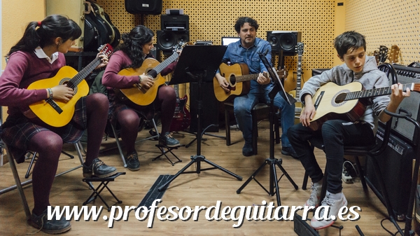 clases de guitarra para niños Martin